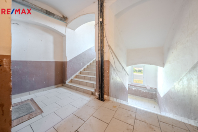 2956956.jpg 2956956.jpg