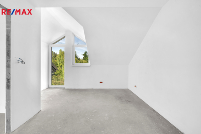 2958697.jpg 2958697.jpg