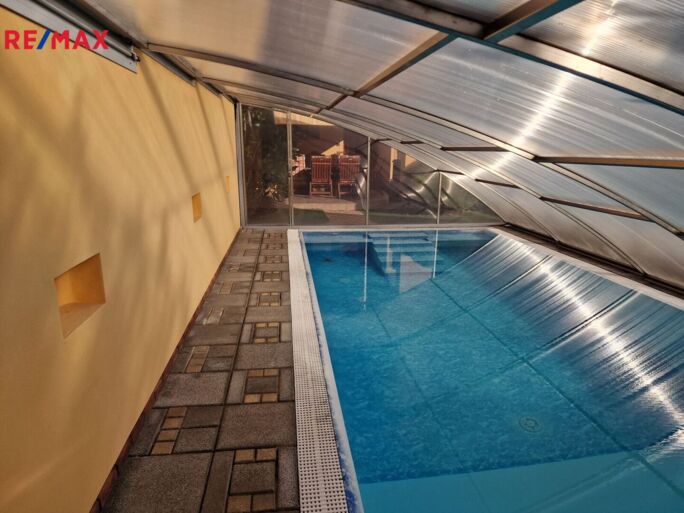 Prodej rodinného domu, 280 m2, Brno - obrázek 26