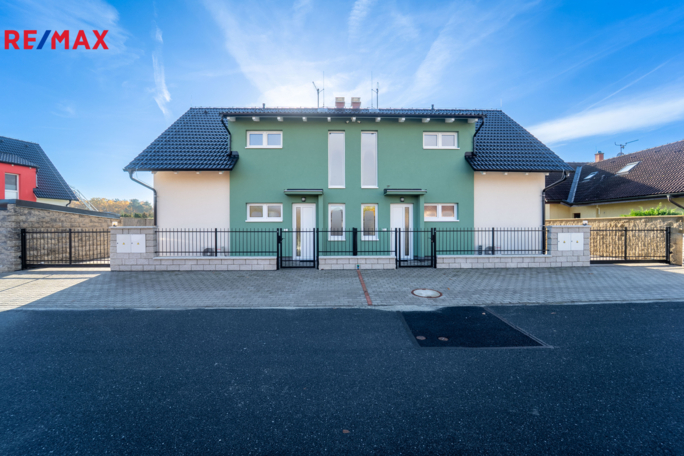 Pronájem rodinného domu, 97 m2, Veltruby