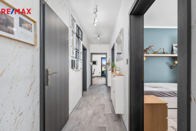 3073094.jpg 3073094.jpg