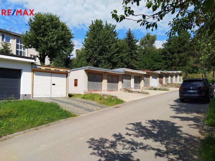 Prodej garáže, 21 m2, Tvarožná Prodej garáže, 21 m2, Tvarožná
