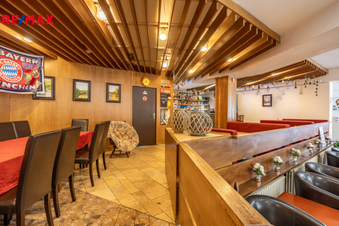 2937402.jpg 2937402.jpg