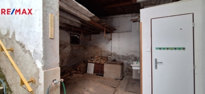 3035443.jpg 3035443.jpg