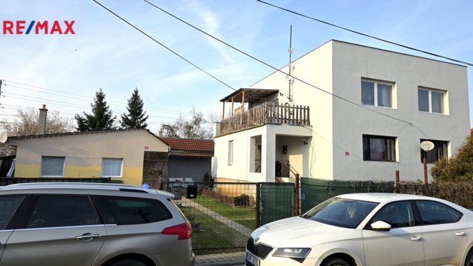 Prodej rodinného domu, 343 m2, Libiš