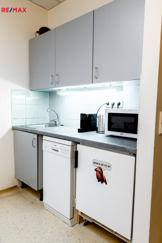 Pronájem obchodního prostoru, 193 m2, Brno - obrázek 18