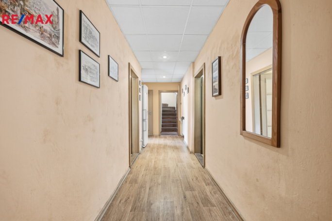 3070450.jpg 3070450.jpg