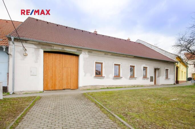 Prodej rodinného domu, 928 m2, Vojkovice, Brno-venkov Prodej rodinného domu, 928 m2, Vojkovice, Brno-venkov