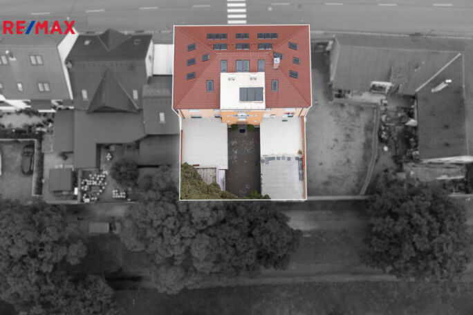 3041894.jpg 3041894.jpg