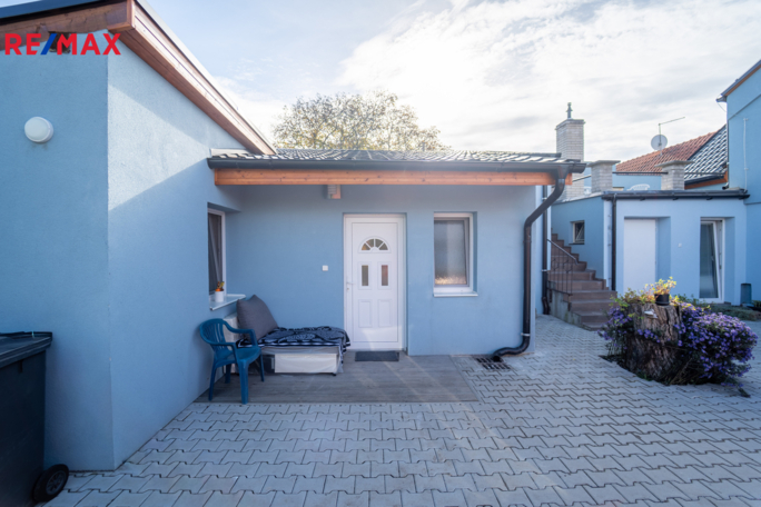 3068207.jpg 3068207.jpg