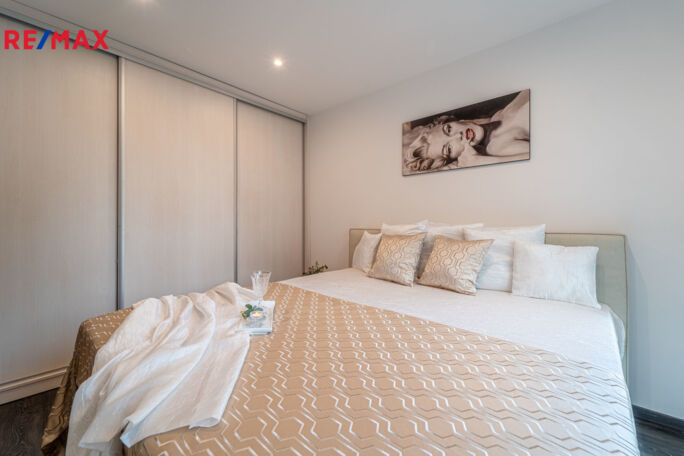 Prodej bytu 2+kk, 122 m2, Hodonín - obrázek 15