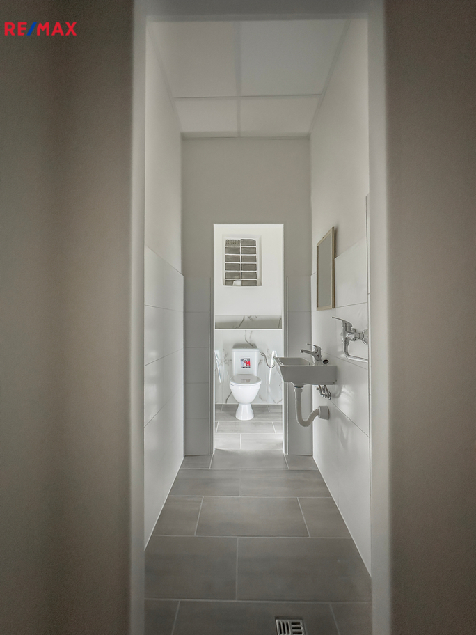 Pronájem obchodního prostoru, 208 m2, Rousínov - obrázek 8
