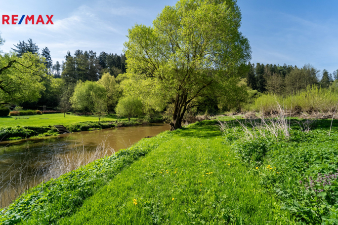 2787219.jpg 2787219.jpg