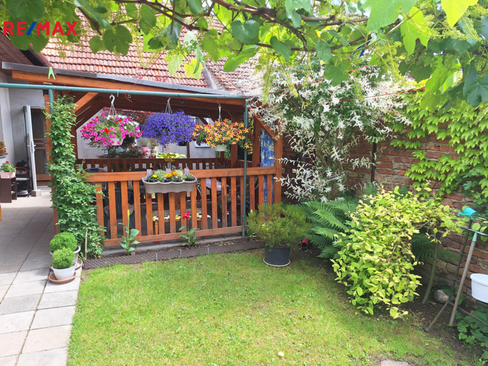 2835101.jpg 2835101.jpg