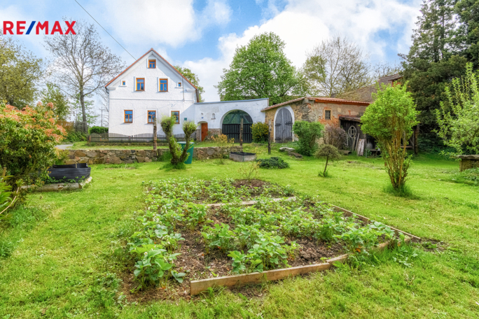 2652602.jpg 2652602.jpg