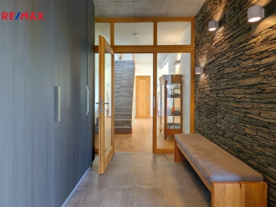 3066694.jpg 3066694.jpg