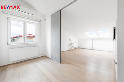 3067587.jpg 3067587.jpg