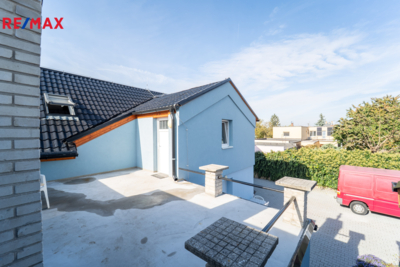 3068213.jpg 3068213.jpg