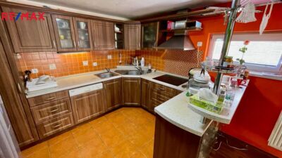 3144779.jpg 3144779.jpg