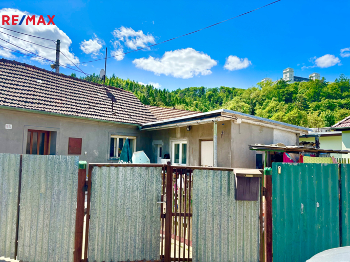 2787848.jpg 2787848.jpg