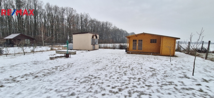 Prodej zahrady, 414 m2, Vnorovy