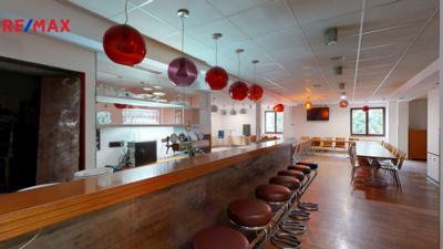 3032656.jpg 3032656.jpg