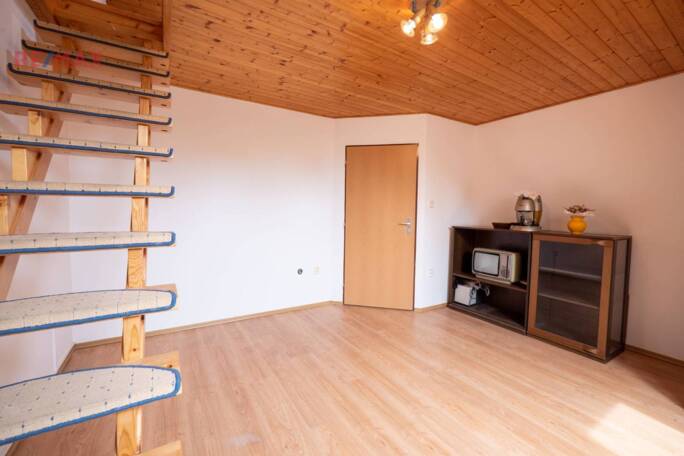 Prodej rodinného domu, 1076 m2, Moravské Budějovice - obrázek 9