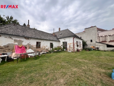 3000242.jpg 3000242.jpg