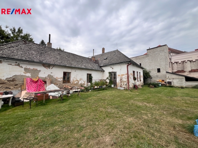 3000242.jpg 3000242.jpg