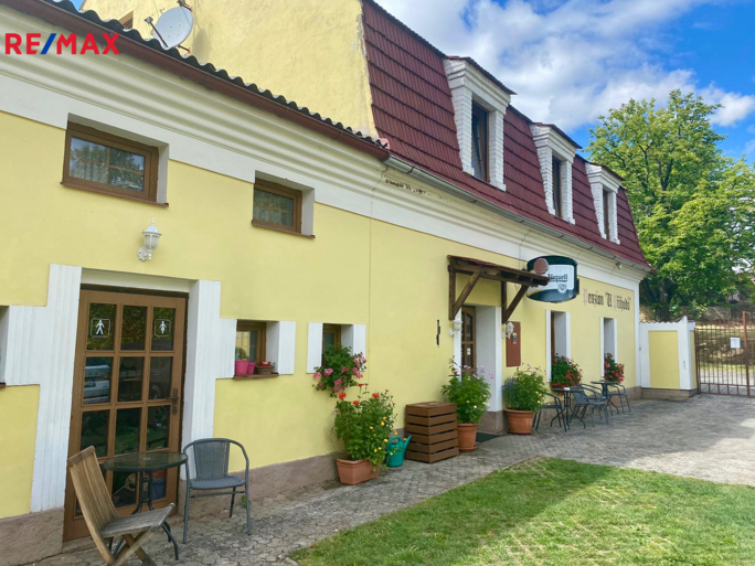 2620327.jpg 2620327.jpg