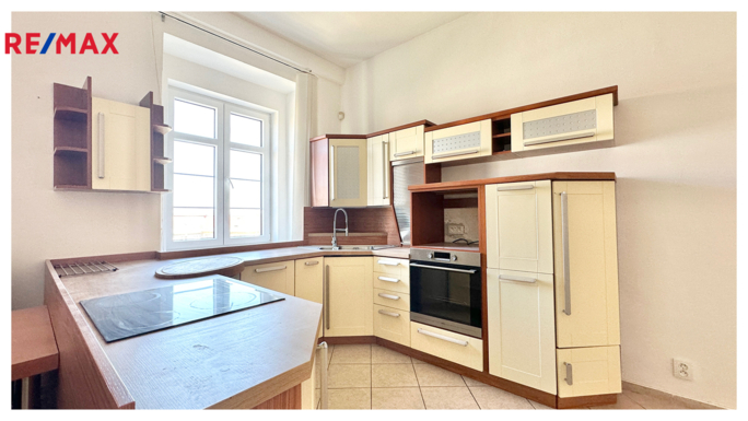 2732098.jpg 2732098.jpg