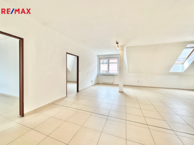 2807163.jpg 2807163.jpg