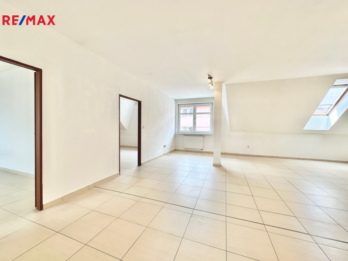 2807163.jpg 2807163.jpg