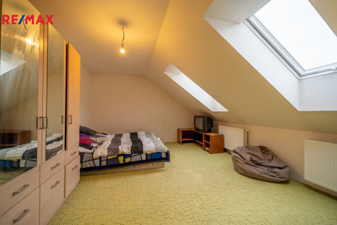 Prodej rodinného domu, 180 m2, Rousínov - obrázek 19