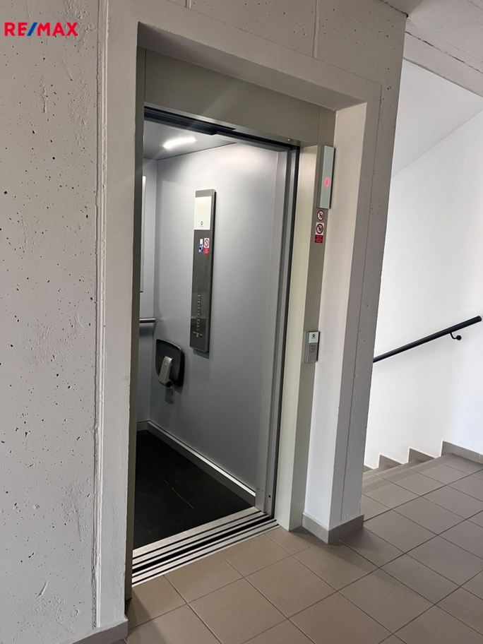 Prodej bytu 1+kk, 44,4 m2, Pelhřimov - obrázek 25