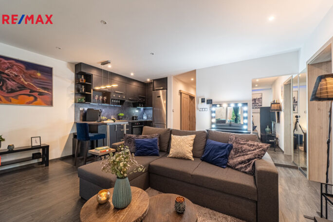 Prodej bytu 2+kk, 122 m2, Hodonín - obrázek 10