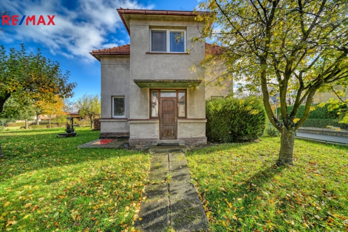 3071582.jpg 3071582.jpg