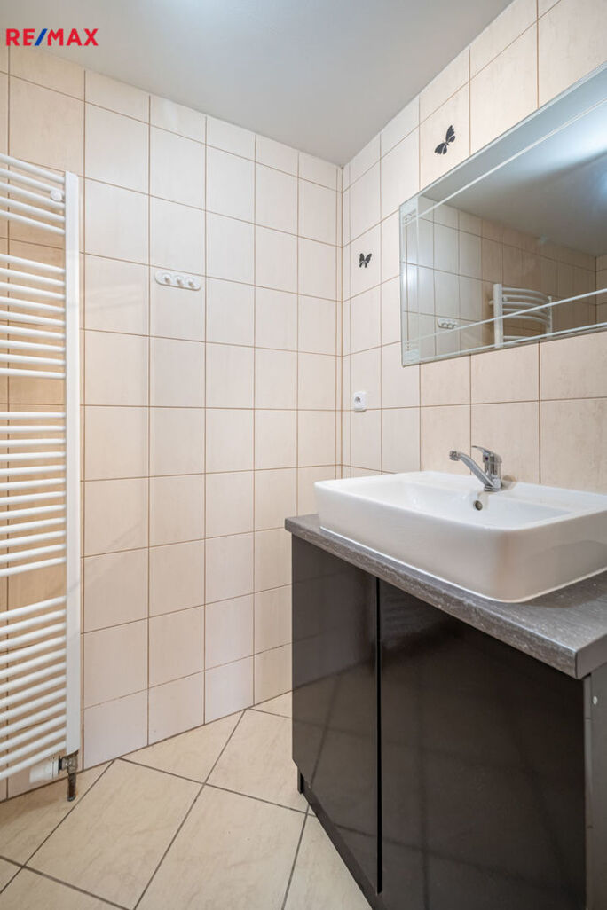 Prodej rodinného domu, 230 m2, Strážek - obrázek 12