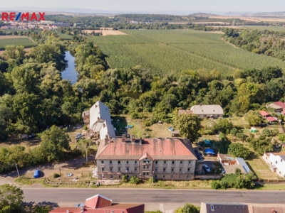 2956963.jpg 2956963.jpg