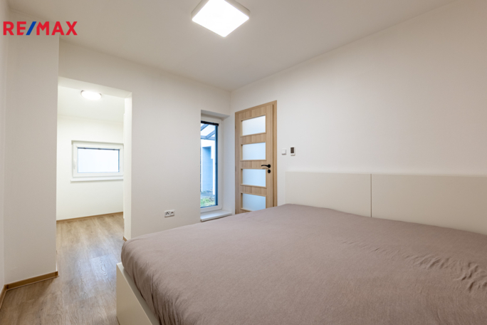 Pronájem bytu 2+kk, 31,7 m2, Hrotovice - obrázek 2