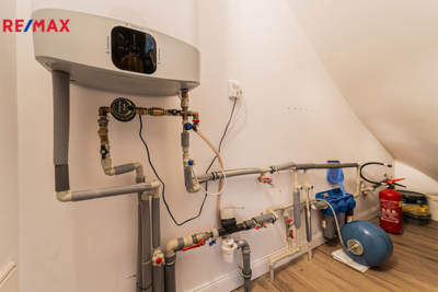 2740059.jpg 2740059.jpg