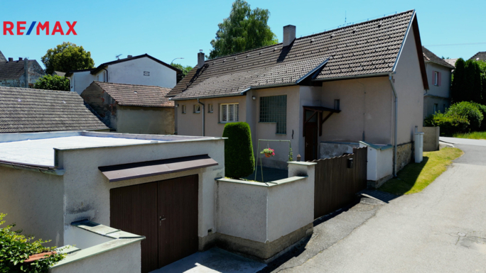 Prodej rodinného domu, 180 m2, Cehnice - obrázek 2