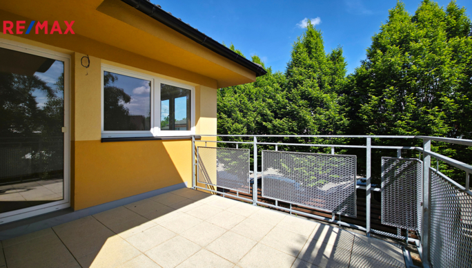 2786295.jpg 2786295.jpg