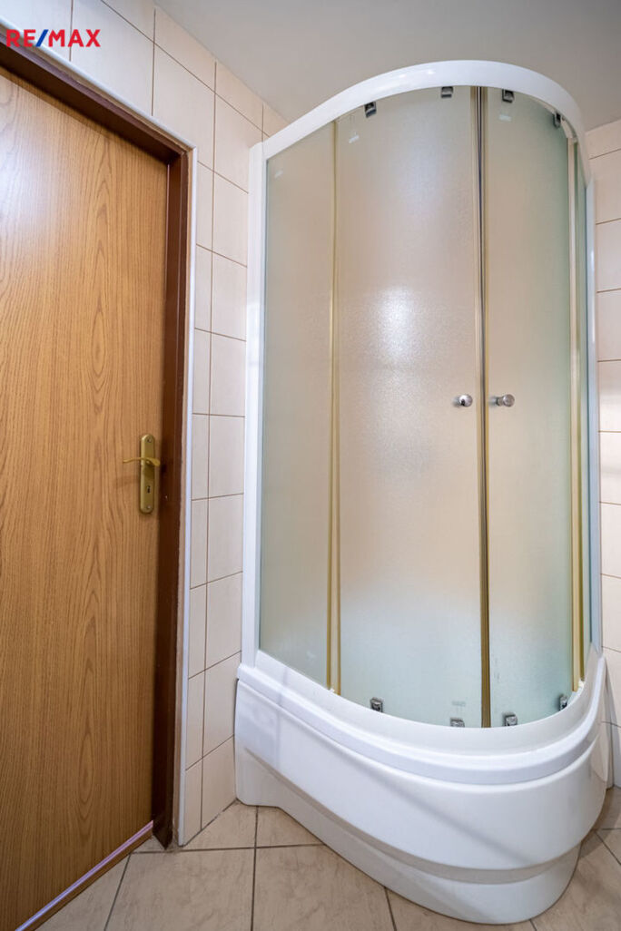 Prodej rodinného domu, 230 m2, Strážek - obrázek 13