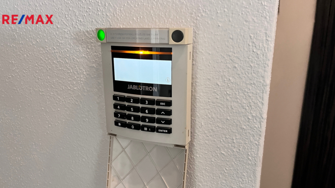 2796076.jpg 2796076.jpg