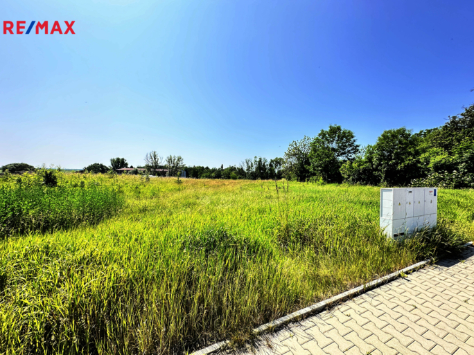 Prodej pozemku pro bydlení, 821 m2, Třebusice