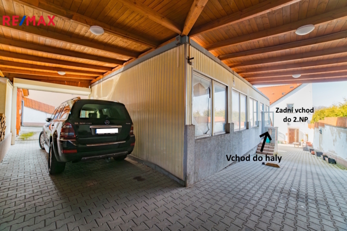 3141753.jpg 3141753.jpg