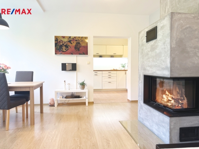 3035069.jpg 3035069.jpg