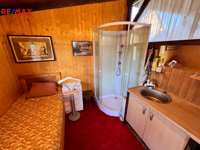 2735804.jpg 2735804.jpg