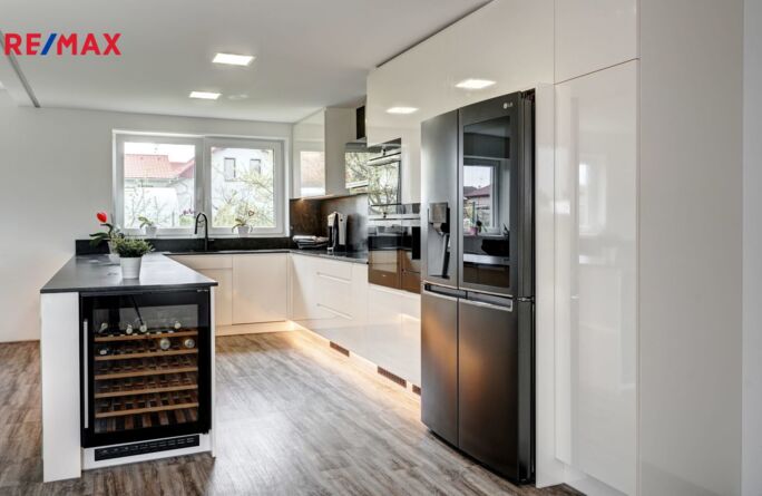 Prodej rodinného domu, 181 m2, Mnetěš - obrázek 29